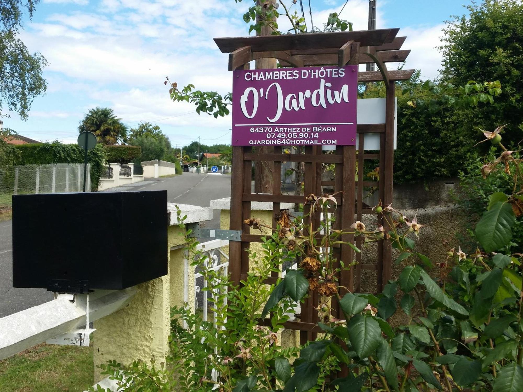 O'Jardin Bed & Breakfast Arthez-de-Bearn Exterior photo